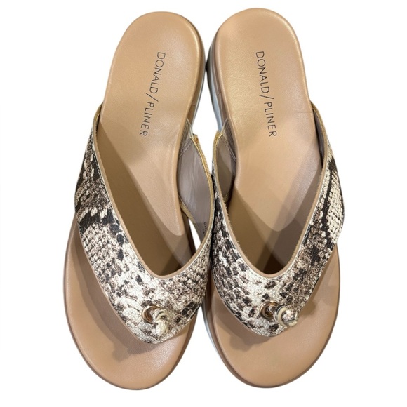 Donald J Pliner Leanna Snake print sandal size 6 - Picture 6 of 6